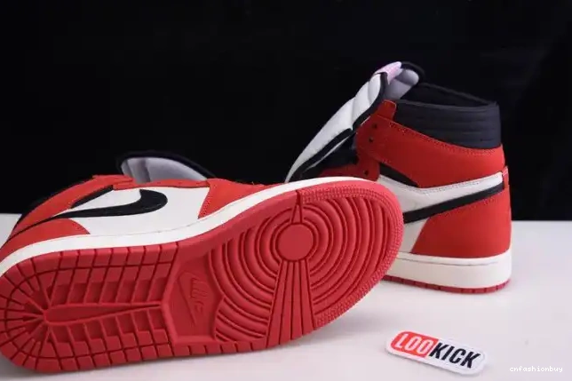 OG - 1 TRAVIS HIGH CD4487 RETRO X 100(RED) JORDAN AIR SCOTT 0706